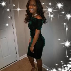 Meet your Posher, Hailey